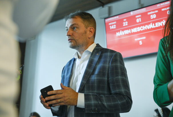 Feljelentik Matovičot a romák: Tartsátok be az ígéreteiteket, vagy mondjatok le