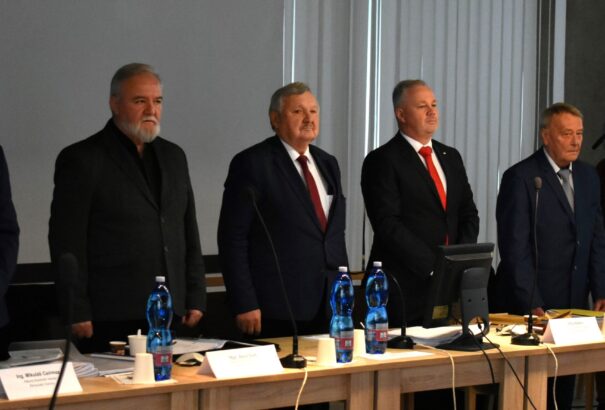 Rimaszombatban a helyi adók és illetékek emelése körül vitáztak a képviselők