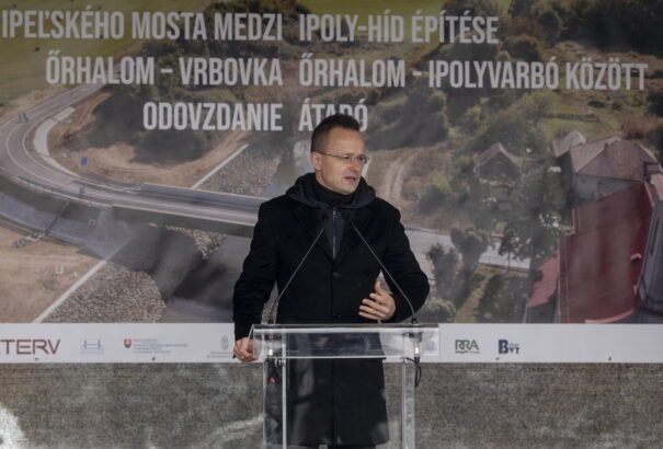 Szijjártó Péter: újabb Ipoly-híd került átadásra Magyarország és Szlovákia között