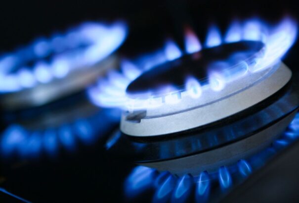 Sok a kérdőjel lakossági energiaárak körül, még mindig benne van a pakliban a korlátozott emelés