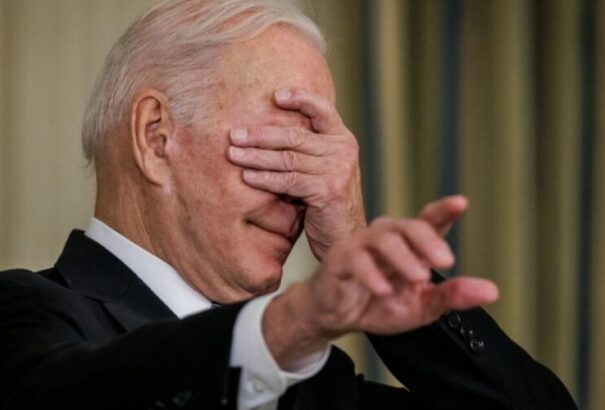 Zsák a foltját: Biden felesége előnynek tekinti férje magas életkorát