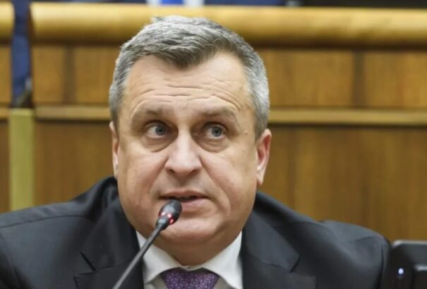 Az SNS nem támogatja a választási rendszer megváltoztatását