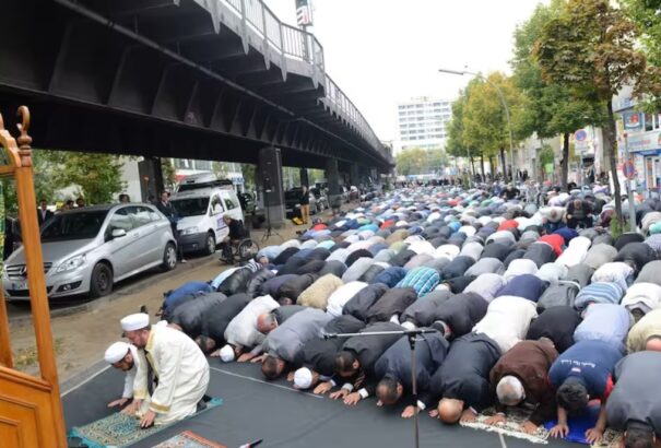 Eurostat: Több mint 140 ezren kértek menedéket az EU-ban október folyamán