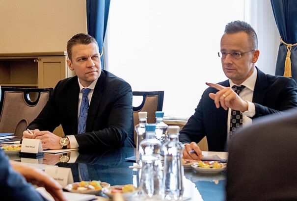 Menczer Tamás: a kormány elvárja, hogy a kárpátaljai magyar kisebbség visszakapja a 2015 előtti jogokat