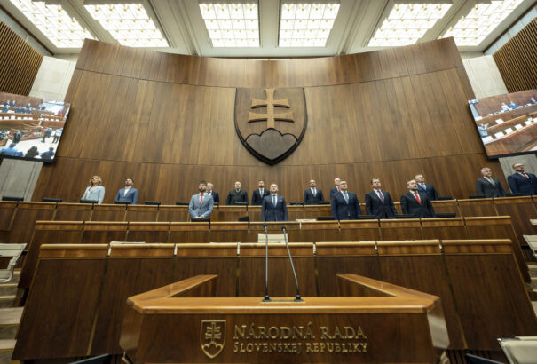 Danko megváltoztatná a tárgyalási rendet a parlamentben