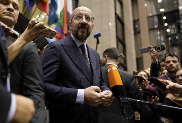 Annyira berezelt Brüsszel Orbán Viktortól, hogy inkább visszaléptették Charles Michelt