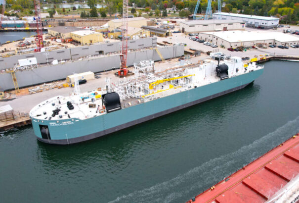 Az USA belengette a gázfegyvert? Washington klímapolitikája miatt késhetnek az amerikai LNG-szállítmányok