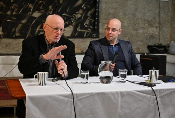 Fa Nándor csodálatos óceánjárásairól mesélt a komáromi Kikötő – Polgári Szalonban