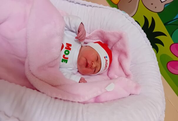 A komáromi kórházban is megszületett az első újévi baba