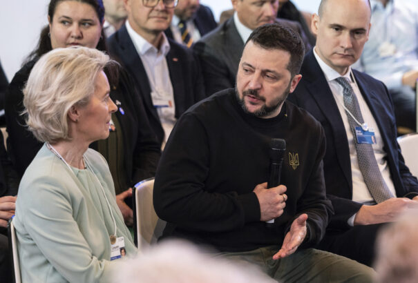 Ursula von der Leyen Davosban: Magyarország nélkül is átmehet Ukrajna támogatása