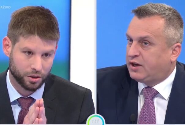 A vasárnapi politikai vitaműsorok vendégei és témái