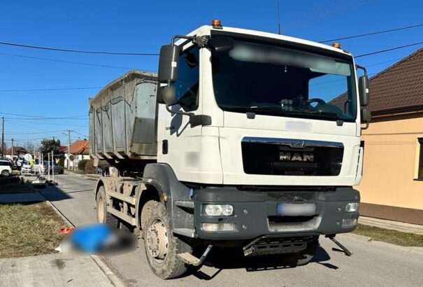 Teherautó sodort el egy gyalogost Gútán. A férfi életét vesztette