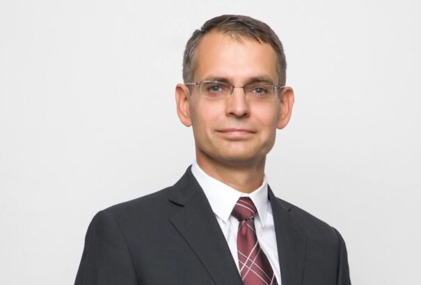 Horony Ákos: Erősödik a kormány kisebbségi tanácsának pozíciója