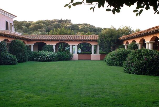 Félmilliárd euróért árulják Silvio Berlusconi szardíniai villáját