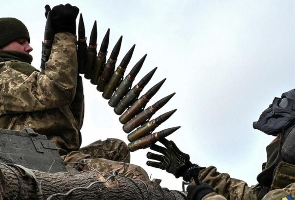 Fehér Ház: Az ukrán csapatok kifogyóban vannak a lőszerből