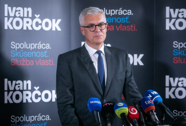 Korčok folytatja politikai pályáját, de részleteket még nem árult el