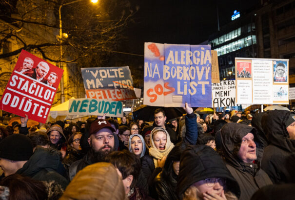 Az ellenzékiek csütörtökön ismét 20 városban tüntettek a kormány ellen