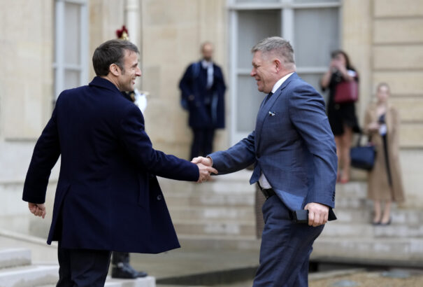 Fico szerint szabályos harci megbeszélés volt Párizsban