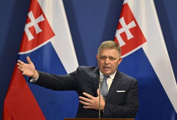 Fico: Mindent megteszünk azért, hogy a jóváhagyott módosítás hatályba lépjen