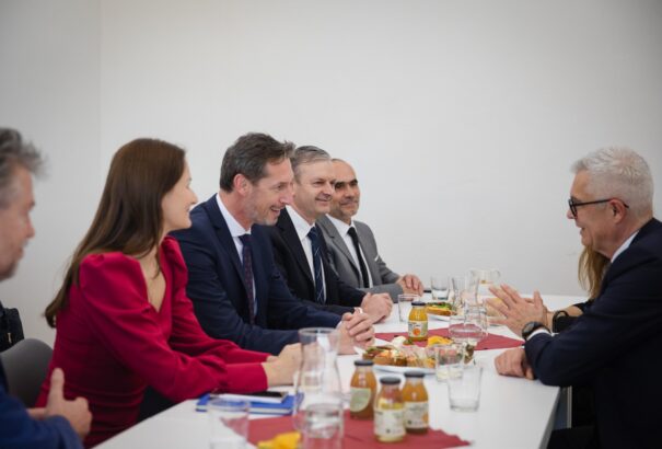 A Kereszténydemokrata Mozgalom a liberális. progresszív Korčokot támogatja az államfőválasztáson