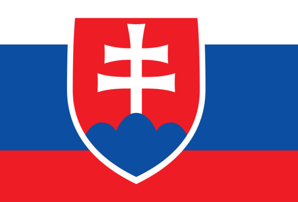 A Matica slovenská szerint túl kicsi a szlovák címer az új személyiken és a rendszámokon, Bezzeg az EU logója…