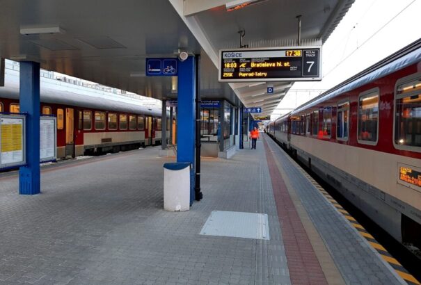 Szlovák Vasutak: Tele vannak a vonatok Húsvét előtt