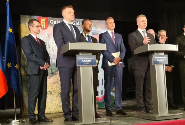 Király Zsolt: A malac meg annak a farka –  Avagy mi zajlik az államfőválasztási kampányban a Magyar Szövetségben?