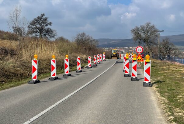Több mint 255 kilométernyi másodrendű utat újítottak fel Nyitra megyében