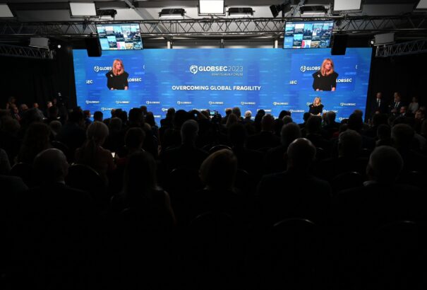 Idén Pozsony helyett Prága ad otthon a GLOBSEC nemzetközi fórumának