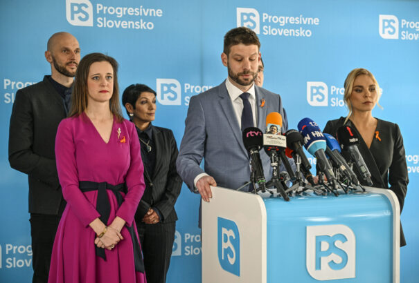 A Macron bejelentését követő botrány miatt már a PS sem küldene katonákat Ukrajnába