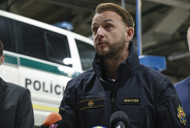 Šutaj Eštok: Dankot azért nem büntették még meg, mert még nem zárult le a vizsgálat