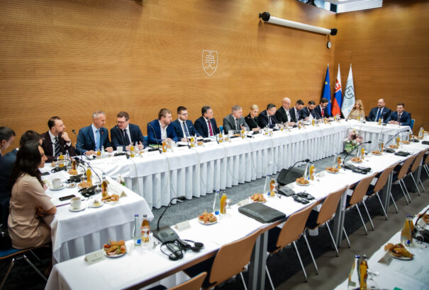 Március 27-én Galántán tart kihelyezett kormányülést a Robert Fico kabinet. A Magyar Szövetség is készül