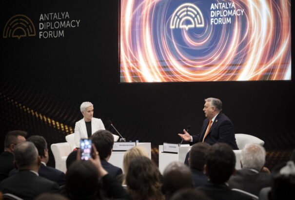 Orbán Viktor: nem látni a kiutat az ukrajnai háborúból és ez megbénítja az európai politikát