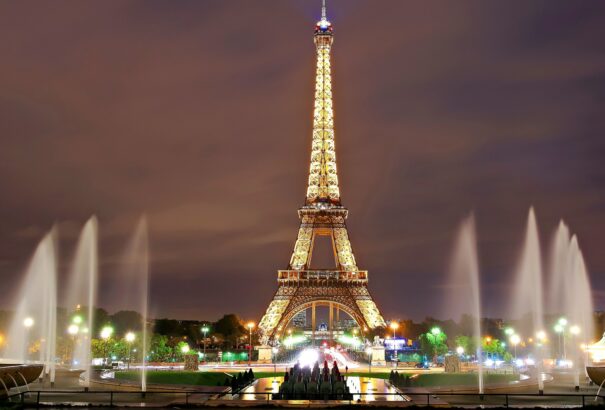 Az Egyesült Államok biztonsági riasztást adott ki a Franciaországban tartózkodó amerikai állampolgárok számára