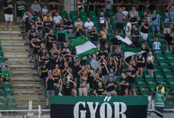 A győri szurkolók ismét üzentek Világinak. Egyre nagyobb a zavar a rendszerben az ETO-nál