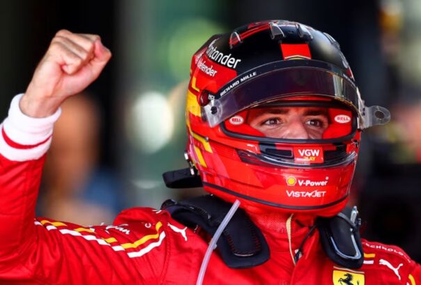 Ausztrál Nagydíj – Sainz nyert Melbourne-ben, Verstappen kiesett