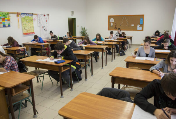 Áprilisban és májusban tartják a középiskolai felvételi vizsgákat