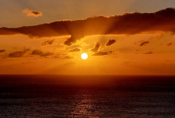 Verőfényes napsütéssel zárul a hétvége