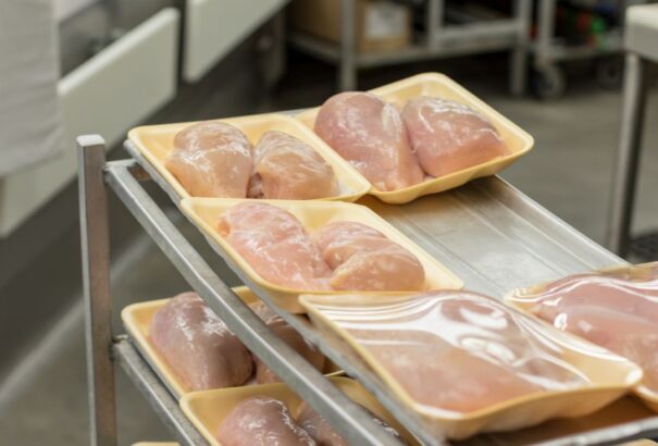 Gyilkolt az ukrán élelmiszer: egy halálos áldozata is van az Ukrajnából importált fertőzött baromfihúsnak