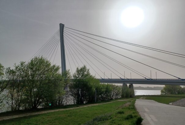 Húsvét hétfőjén, nyári időben, a Duna mentén – Útibeszámoló