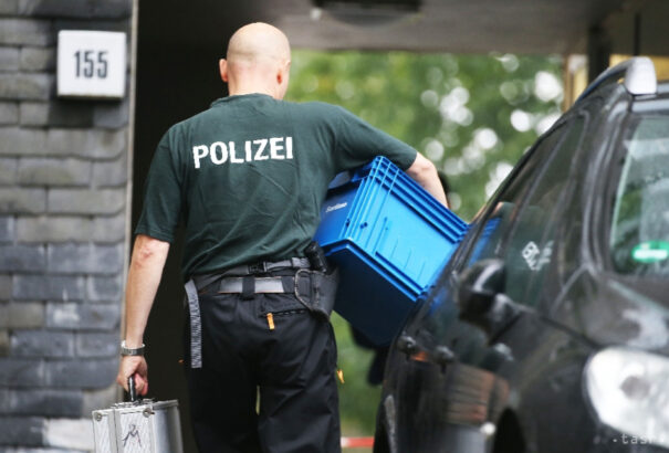 Egy rendőr meghalt egy erőszakos tinédzserrel folytatott verekedés után