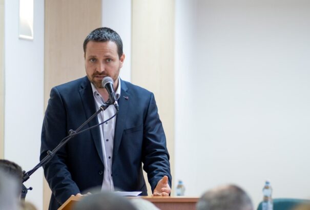 Orosz Örs 12 pontja – avagy az akut jövőképnélküliség iskolapéldája