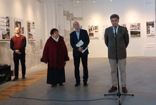 Építészet határon innen és túl – új kiállítás nyílt a komáromi Limes Galériában