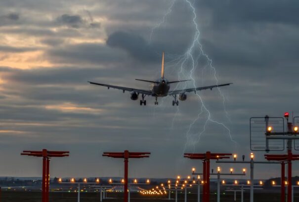 Fennakadásokat okozott a vihar a budapesti Liszt Ferenc Repülőtéren