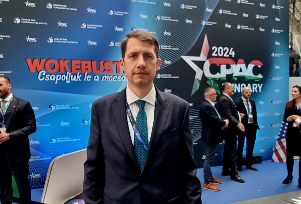 Mit tudnak a vajdasági magyarok, amit a felvidéki magyar politikusok már elfelejtettek? Interjú Pásztor Bálinttal, a Vajdasági Magyar Szövetség elnökével