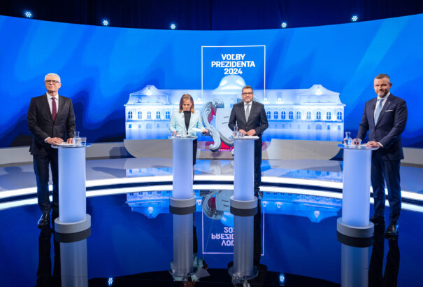 Éppenhogy: Pellegrini és Korčok is kicentizte a kampányköltségek megengedett felső határát