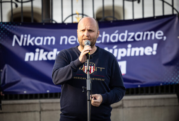 A volt védelmi miniszter szerint Ukrajna támogatását Čaputová állíttatta le