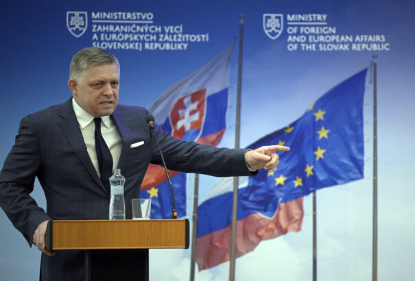 Fico: Szlovákia támogatja Ukrajna uniós csatlakozását, de be kell vallani, hogy hosszú út áll előtte