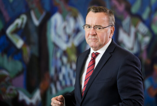 A németek egyelőre nem vezetik be a kötelező sorkatonai szolgálatot