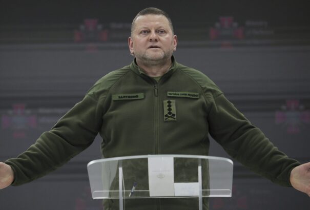 Zelenszkij kinevezte Valerij Zaluzsnijt londoni nagykövetnek